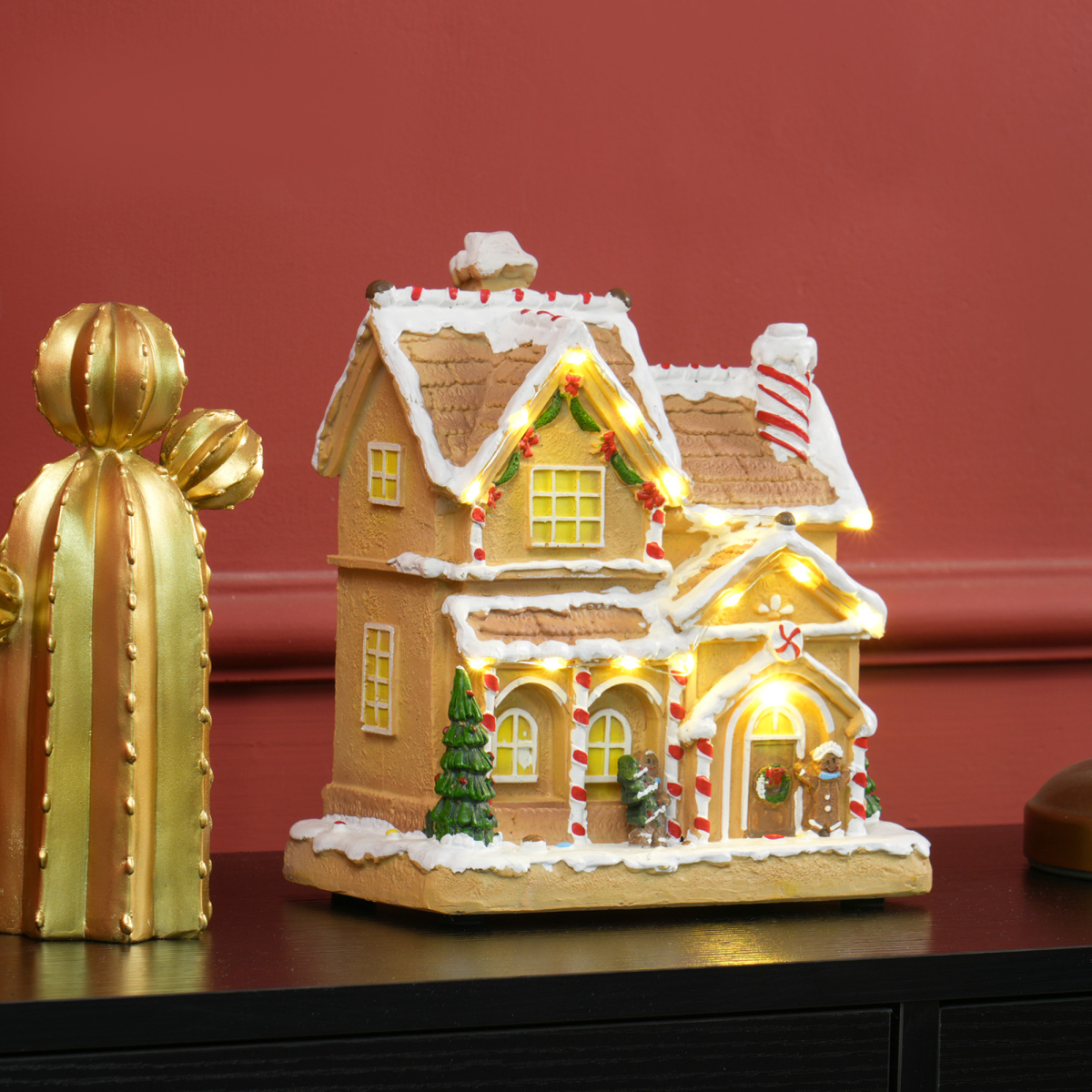 HOMCOM Light-Up Musical Christmas Gingerbread House ππ¬ - Image 2