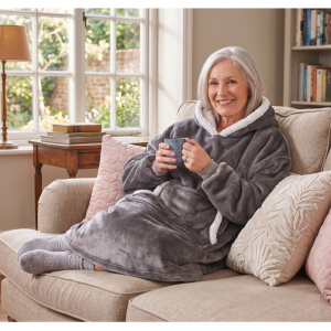 Ultra Plush Oversized Blanket Hoodie – Soft & Cosy Wearable Blanket